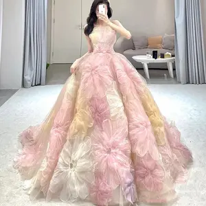 शादी की पोशाक 2024 नई शैली फ्लोरा ट्रेन ब्राइडल ड्रेस स्ट्रैपलेस हाई एंड स्टेज परफॉर्मेंस फैंसी इवनिंग ड्रेस
