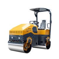 Rouleau vibratoire à tambour unique BOMAG de 6 tonnes, robuste, avec système entièrement hydraulique pour le compactage des couches de fond de chaussée autoroutière