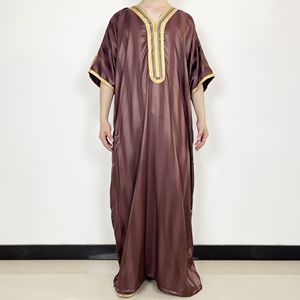 Jubah d'hiver pour hommes musulmans, respirant, en polyester épais, vêtements arabes islamiques, robe brodée, caftan de style marocain, Thobe - Product Image 2