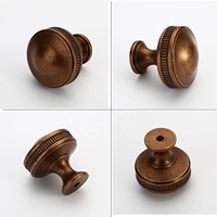 Fournisseur poignées et boutons boutons de meubles antiques en alliage de zinc massif de forme ronde pour armoires de cuisine 1082