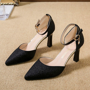 YSMARKET Elegante Damen-Prinzessinnen-Bürosandalen, Schwarz-<span class=keywords><strong>Gold</strong></span> PU-Obermaterial, Dicker Absatz, Schnallenverschluss, Winter-Studenten-Geburtstagsgeschenk - Product Image 3