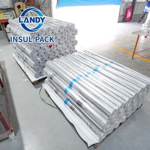 Aislamiento Térmico con Barrera <span class=keywords><strong>de</strong></span> Vapor <span class=keywords><strong>de</strong></span> <span class=keywords><strong>5</strong></span> <span class=keywords><strong>mm</strong></span>, Rollos <span class=keywords><strong>de</strong></span> Láminas <span class=keywords><strong>de</strong></span> Aislamiento <span class=keywords><strong>para</strong></span> Techos <span class=keywords><strong>de</strong></span> Aluminio Tejido <span class=keywords><strong>de</strong></span> 135 g/m² - Product Image 4