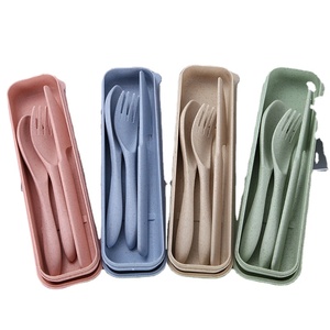 Ensemble de <span class=keywords><strong>3</strong></span> pièces de baguettes fourchette cuillère de voyage avec boîte de blé Protection de l'environnement naturelle Blé - Product Image 1