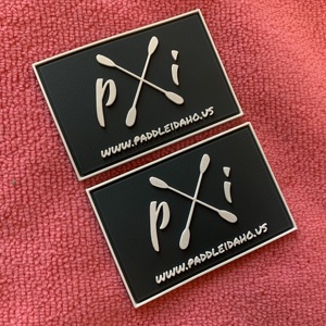 Étiquette en caoutchouc de silicone cousue, logo en relief 3D, emblème en caoutchouc pour sacs - Product Image 5