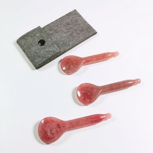 <span class=keywords><strong>Prix</strong></span> d'usine pas cher Gus Peigne Outils faciaux Champignon Fraise Quartz Gua Sha Cuillère - Product Image 3