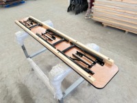 Vente en gros d'usine de bancs en bois pliables pour les banquets d'hôtel modernes, les mariages, les tables de restaurant, les ensembles de table à manger pliables