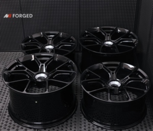 Jantes MN forgées noir brillant à blocage central pour Porsche <span class=keywords><strong>911</strong></span> <span class=keywords><strong>GT3</strong></span> <span class=keywords><strong>RS</strong></span> <span class=keywords><strong>996</strong></span> 997 991 Turbo S 991.2 - Product Image 2