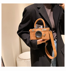 <span class=keywords><strong>2025</strong></span> New ZS Xu Hướng Độc Đáo Máy Ảnh Hình Dạng Hộp Túi Phụ Nữ Vai Ví Classica Nhỏ Dễ Thương Túi Xách Crossbody Phụ Nữ Túi Xách Tay - Product Image 5