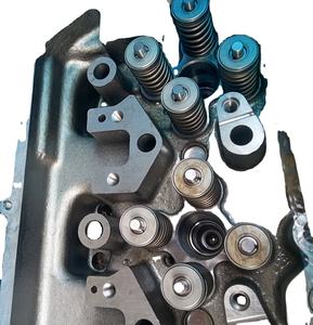 Les composants des culasses des assemblages de culasses des moteurs diesel C9, C11, C13 et C15 sont les cylindres. - Product Image 1