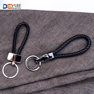 Porte-clés en cuir véritable sur mesure, gravés au laser et estampés, vente en gros, prix direct usine, prix bas - Product Image 1