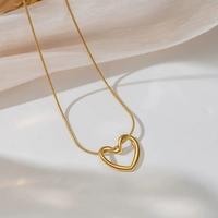 Ensemble de colliers avec pendentif en forme de cœur creux pour femmes, en acier inoxydable plaqué or 18 carats, bijoux minimalistes romantiques