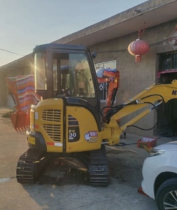 Excavatrices Komatsu PC30MR d'occasion fabriquées au Japon, mini-excavatrice de 3 tonnes |   Pompe hydraulique Shimadzu pour chenilles en caoutchouc - Product Image 6