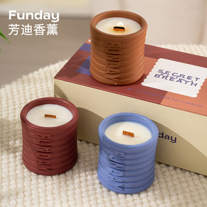 Exquisita taza de yeso repujado con núcleo de madera de nogal, cera de soja, aceites esenciales vegetales, adorno aromático para el hogar, cera perfumada. - Product Image 4