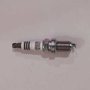 Pièces automobiles NGK <span class=keywords><strong>a</strong></span> autorisé la vente de bougies d'allumage d'origine d'origine 4272 BKR6EIX-11 OEM 9GYSR 3764 6418 pour MORGAN/<span class=keywords><strong>PORSCHE</strong></span>/Saab - Product Image 6