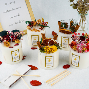 <span class=keywords><strong>Bougie</strong></span> Artisanale en Fleurs Séchées, Aromathérapie, Étiquette Personnalisée, Cire de Soja, Parfumée, Grande Taille, <span class=keywords><strong>Bougie</strong></span> Pilier, Vente en Gros - Product Image 3