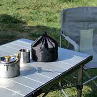 Table de voyage pliable moderne et légère, taille standard, personnalisable, en aluminium, pour la plage, le camping et l'extérieur.