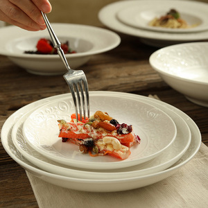 Piatto da pranzo in ceramica francese goffrato di alto livello per matrimoni-casa occidentale piatto di <span class=keywords><strong>Pasta</strong></span> profonda cappello di paglia che serve piatti soffici - Product Image 2