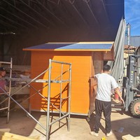 Chalets pliants en bois écologiques Eurasia, à montage rapide, imperméables, pour événements, festivals et Noël