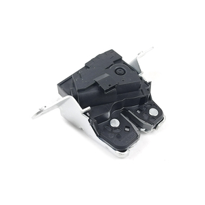 Auto-Hecktürschloss-Aktuator Kofferraumverriegelung 2047401300 für Mercedes-Benz W247 W204 W166 W212 - Product Image 3