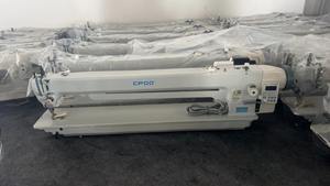 Machine à coudre industrielle plate à point droit à bras long à <span class=keywords><strong>aiguille</strong></span> simple à alimentation par pied marcheur CP-0303D 85 cm, vente chaude, <span class=keywords><strong>pour</strong></span> <span class=keywords><strong>cuir</strong></span> - Product Image 4