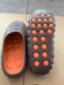 Mules de massage et de récupération en EVA pour femmes avec logo personnalisé disponible, soutien de la voûte plantaire, sabots respirants, claquettes sportives - Product Image 6