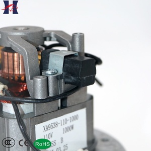 Moteur de remplacement pour aspirateur avec boîtier de ventilateur argenté, bobinages en cuivre, arbre central, supports de balais de charbon, base métallique et câblage - Product Image 5
