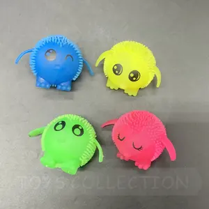 Cute Squeeze New TPR Blinkender Puffer ball Leuchten Sie schöne Bären spielzeug Mini Animal Puffer Ball für 2 Zoll 50mm Verkaufs kapsel
