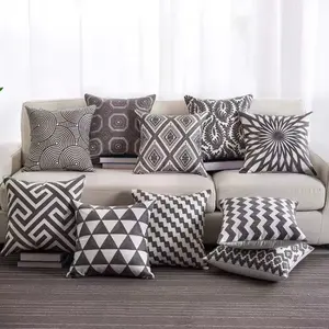 Gối Đệm Ngoài Trời Chống Nước Chống Tia UV Polyester Tùy Chỉnh Nhà Máy Gối Cho Giường Sofa