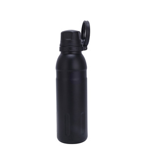 <span class=keywords><strong>Bouteille</strong></span> <span class=keywords><strong>sous</strong></span> <span class=keywords><strong>vide</strong></span> à double paroi en acier inoxydable de 700ml pour l'eau potable et le <span class=keywords><strong>jus</strong></span> d'un fabricant de sports avec logo personnalisé - Product Image 5