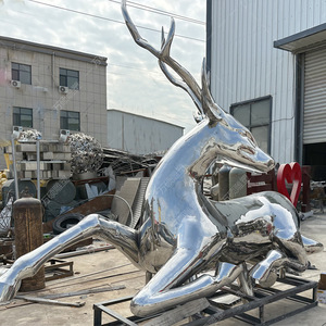 Stainless Steel Deer Sculpture Mirrored Outdoor Garden Ornament Freestanding Animal Shape - Product Image 1