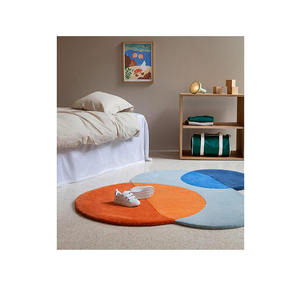 Tapis en laine à motifs géométriques circulaires - Design moderne, écologique, adapté aux animaux domestiques, antidérapant, lavable - Product Image 1