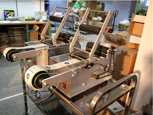 MT50 Semi-auto Round Bottle <b>Labeling</b> <b>Machine</b>, Semi-auto <b>Labeler</b>, Semi Automatic <b>Label</b> <b>Machine</b> - Product Image 6