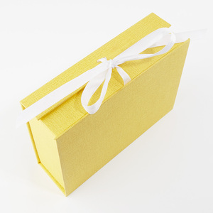 New Custom Printing Girls Acrylic Fashion Small Packaging Gift Box Magnetic Box - Product Image 5