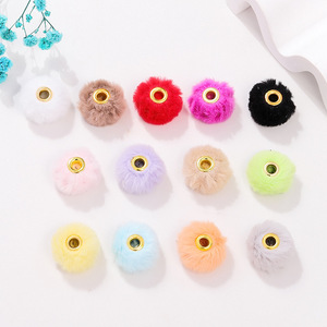 Pompons en fausse fourrure de lapin style coréen, perles de 20 mm à grand trou, accessoires de bijoux DIY - Product Image 2