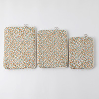 Pochette de protection pour tablette portable taille personnalisée Logo fermeture à glissière rembourré Puffer matelassé Floral pochette de protection pour iPad 11 13 14 15 pouces