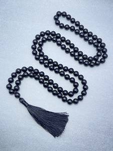 Collier de 108 perles Mala nouées à la main, en obsidienne noire, avec pompon, pour la méditation, la prière, la guérison et le chant des mantras Japa. - Product Image 5