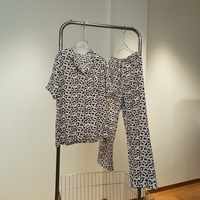 Ensemble pyjama pour femmes à manches courtes et pantalon long, imprimé avec plusieurs motifs, doux pour la peau, décontracté pour l'été, tenue de nuit pour la maison