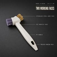 Brosse de nettoyage 2-en-1 pour vaisselle et casseroles avec têtes en nylon et fil d'acier, manche de 19 cm pour évier, four, plateau, cuisine (vente en gros)