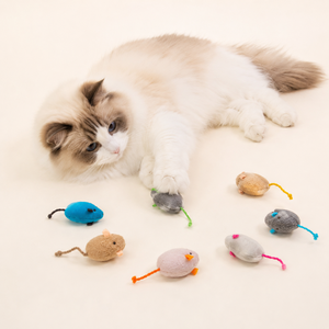 <b>Plush</b> Mouse Contains Catnip Suit Mouse Resistant Scratching and Grinding Teeth <b>Cat</b> Mice Toys for <b>Cat</b> Play - Product Image 1