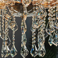 Lustre en cristal multi-niveaux en forme de goutte d'eau avec chaîne réglable pour plafond haut, manoir, escalier