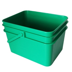 Factory Direct Seau en plastique rectangulaire de 20 litres avec logo personnalisé Matériau PP de qualité Seaux et fûts de forme carrée - Product Image 1