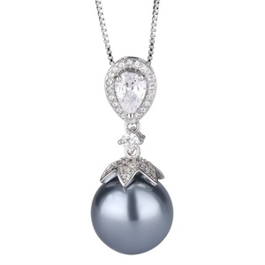 Wholesale Eco-friendly Copper Women 14-12MM Shell Pearl Temperament Pendant and Earrings <b>Set</b> Jewelry <b>Set</b> for Women - Product Image 2