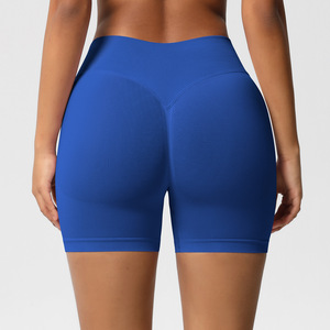 Shorts de sport côtelés sans couture pour femmes, taille haute, 3 pouces, style cycliste, dos en V, effet fessier galbé, sans effet camel toe, pour yoga et entraînement, vente en gros - Product Image 4