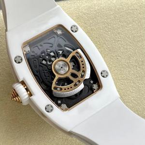Montre automatique mécanique de luxe pour femme avec design tendance en moissanite et porte-bouteille intégré - Product Image 5