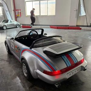 โกคาร์ทไฟฟ้าปรับแต่งได้ แบตเตอรี่ลิเธียม 72V40Ah มอเตอร์แรงบิดสูง 2500W ติดตั้งกลางตัวรถ ความเร็ว 80 กม./ชม. สำหรับใช้งานกลางแจ้ง - Product Image 3