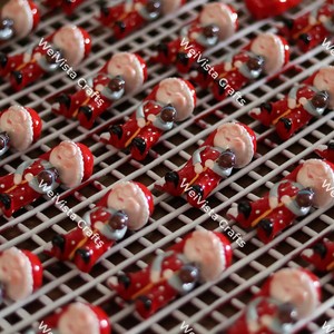 Figurine religieuse en résine WeiVista Église catholique <span class=keywords><strong>Saint</strong></span> Sculpture Style antique Fabricant de décoration intérieure - Product Image 6