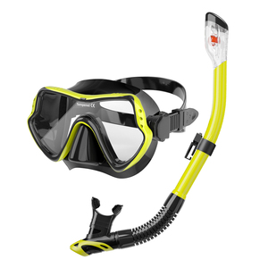 Ensemble de masque de plongée classique pour adultes en Chine, jupe en caoutchouc de silicone, masque de pêche <span class=keywords><strong>sous</strong></span>-marine avec combinaison de plongée noire pour adultes - Product Image 3