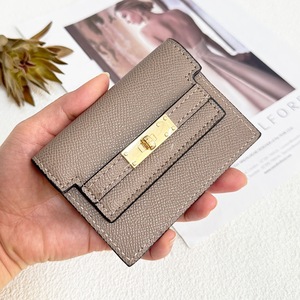 Nuova moda da <span class=keywords><strong>donna</strong></span> con chiusura a cerniera per portafoglio in pelle sintetica piccola borsa pieghevole portamonete portatile per viaggi all'aperto - Product Image 1