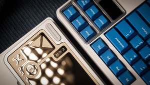 QK80 Mk2 Custom Aluminum Mechanical <strong>Keyboard</strong> With Screen - Type-C/Bluetooth5.0/2.4G Tri-Mode - Product Image 4