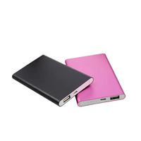 Moins cher logo personnalisé mini banque de puissance en métal mince 5000mah 4000mah 3000mah powerbank sortie usb cadeaux promotionnels